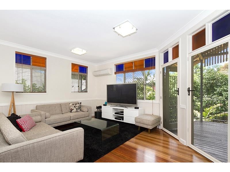 15C Brighton Road, Highgate Hill QLD 4101