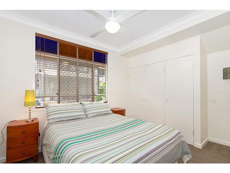 15C Brighton Road, Highgate Hill QLD 4101