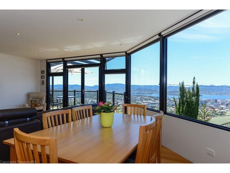 11 Danval place, West Hobart TAS 7000