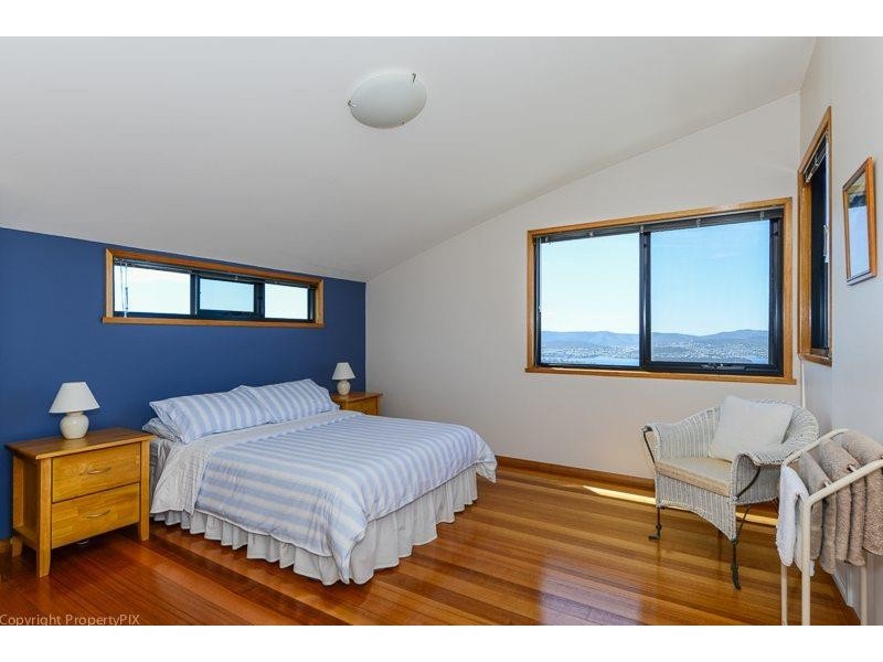 11 Danval place, West Hobart TAS 7000