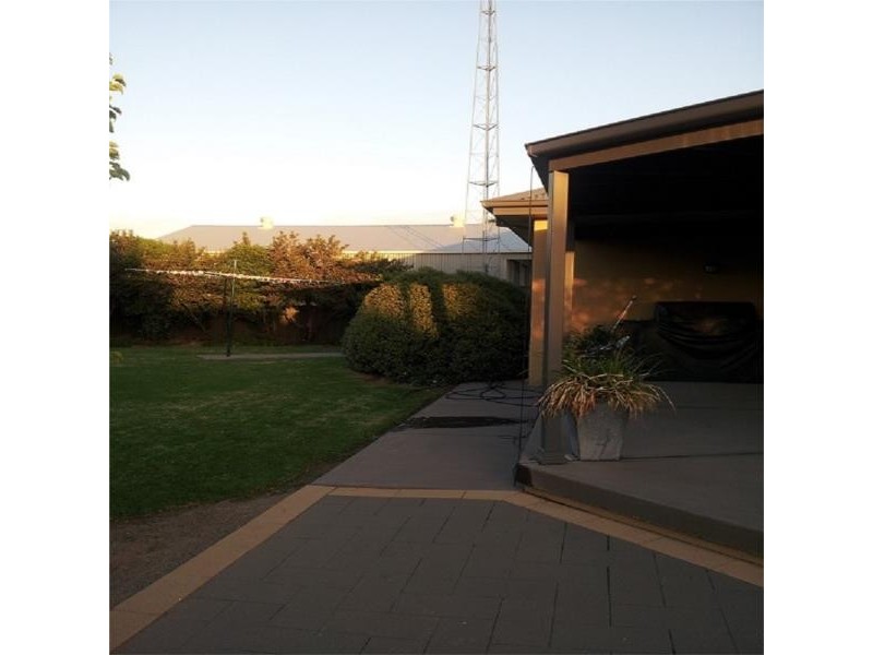 13 Galore Street, Lockhart NSW 2656