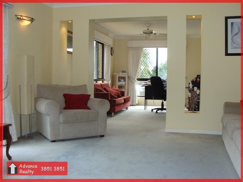 70 Carolyn Place, Ferny Grove QLD 4055