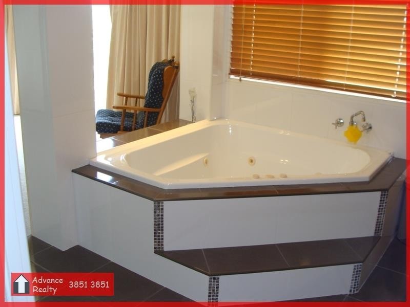 70 Carolyn Place, Ferny Grove QLD 4055