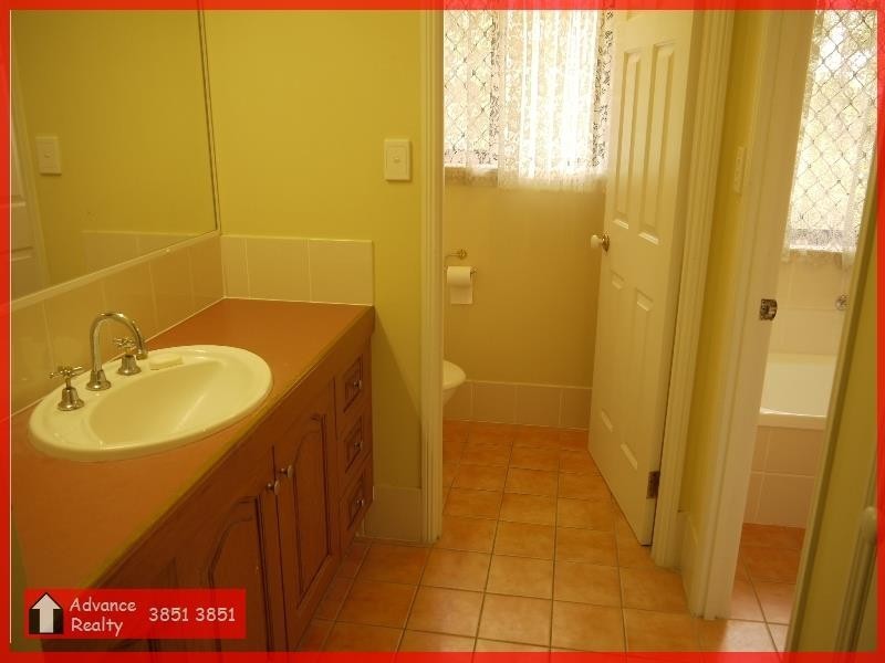 70 Carolyn Place, Ferny Grove QLD 4055