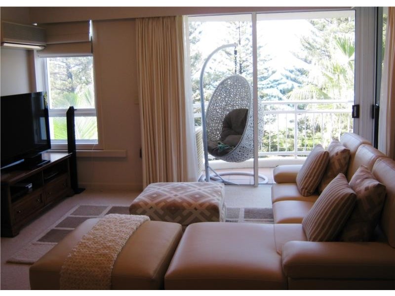 220 The Esplanade, Burleigh Heads QLD 4220