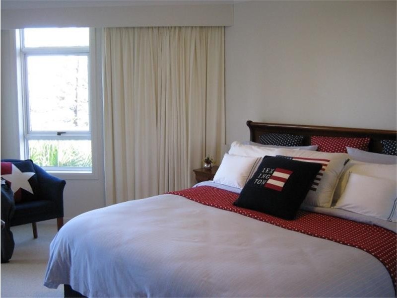 220 The Esplanade, Burleigh Heads QLD 4220