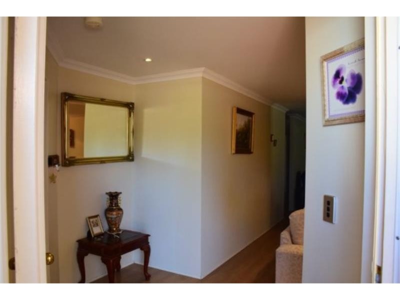 76 Somerville Drive, College Grove WA 6230