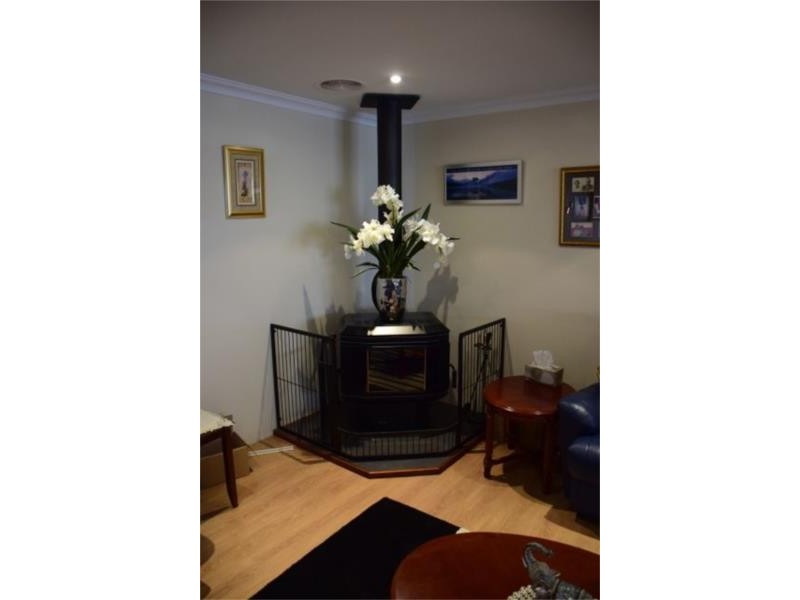 76 Somerville Drive, College Grove WA 6230