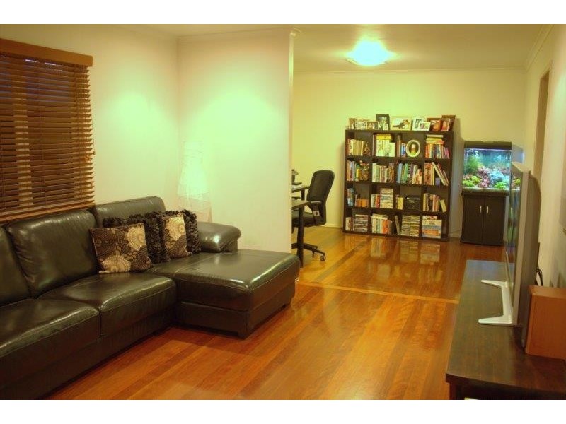 27 Mascot Street, Upper Mount Gravatt QLD 4122