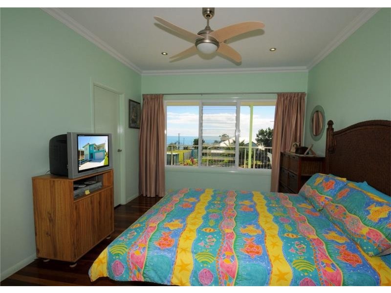 11 Aplin Street, Point Vernon QLD 4655