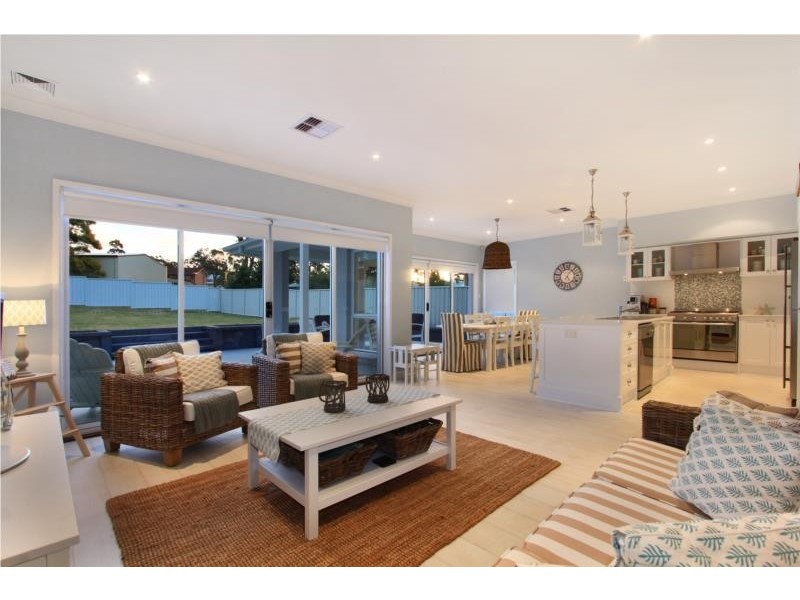 107 Sanctuary Point Road, Sanctuary Point NSW 2540