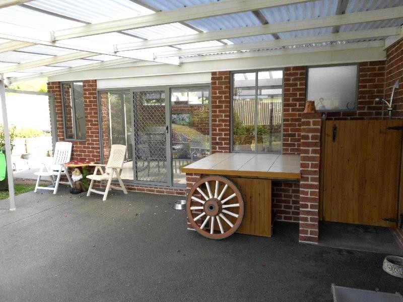 23 Emerald Drive, Diamond Beach NSW 2430