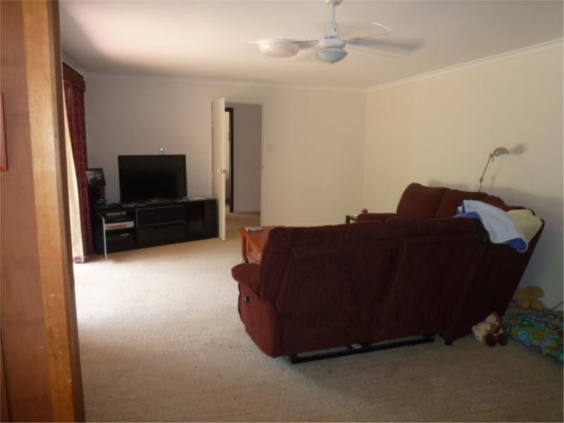 768 Morses Creek Road, Wandiligong VIC 3744