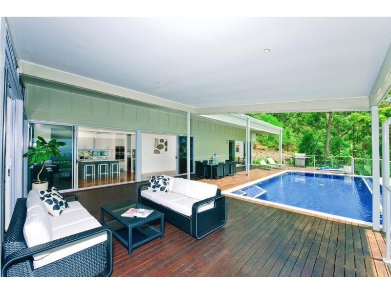 302 Wongawallan Drive, Wongawallan QLD 4210