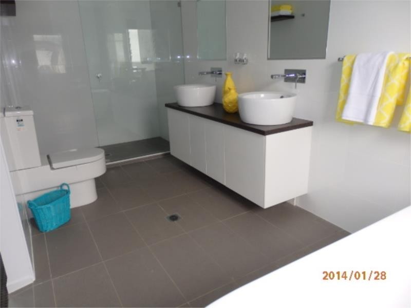 35 Village Circuit, Eimeo QLD 4740