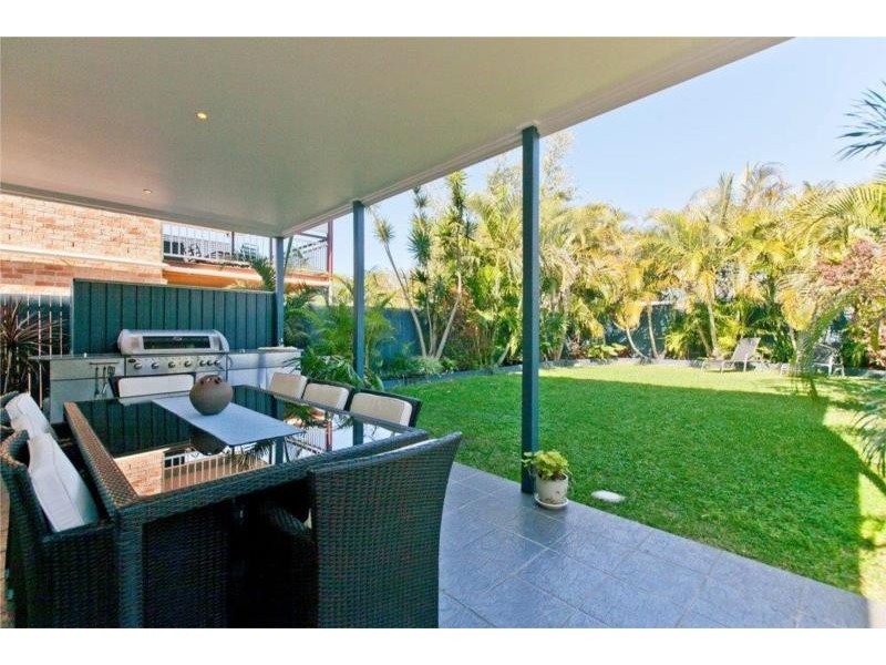 22A CEDAR STREET, Wynnum QLD 4178