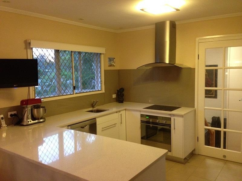 112 Burbong Street, Chapel Hill QLD 4069