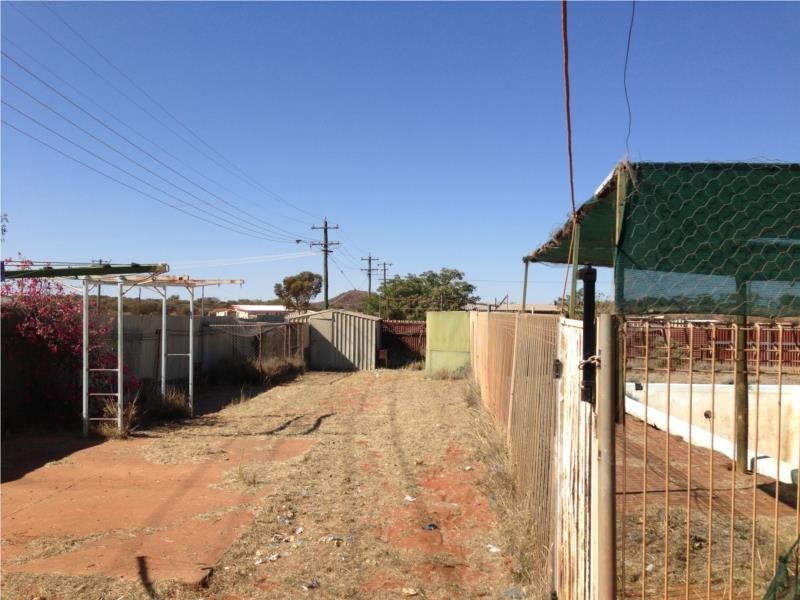 37 Rochester Street, Leonora WA 6438