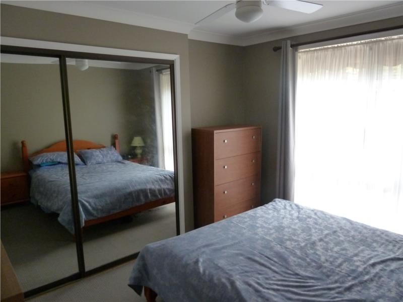 33 Bindowan Crescent, Maryland NSW 2287