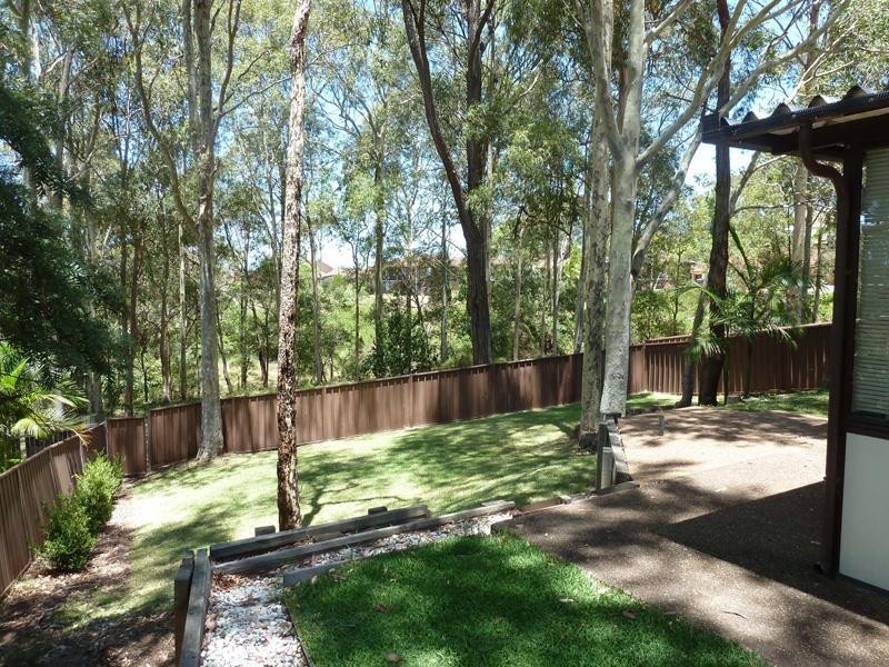 33 Bindowan Crescent, Maryland NSW 2287