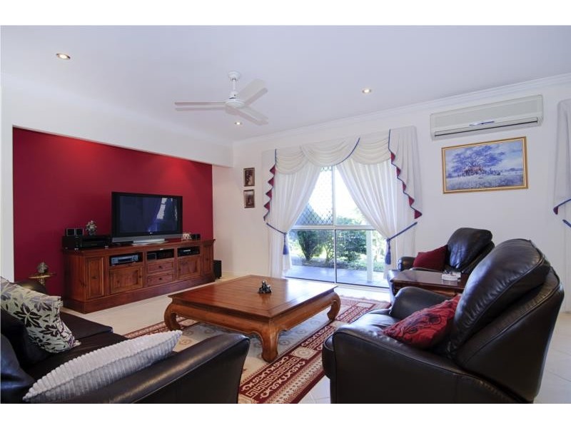 79 Larcombe Drive, Wongawallan QLD 4210