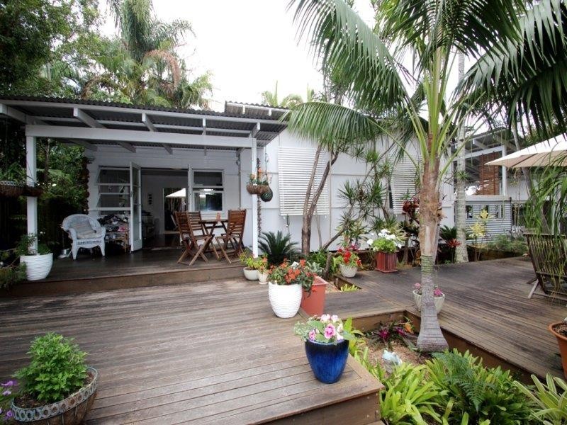 5 Daytona Avenue, Coolum Beach QLD 4573