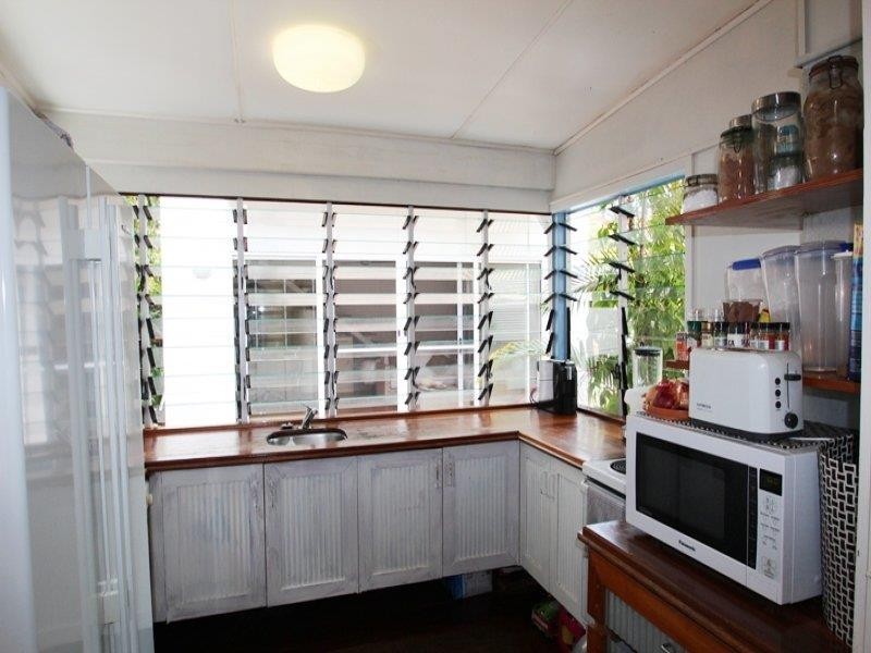 5 Daytona Avenue, Coolum Beach QLD 4573