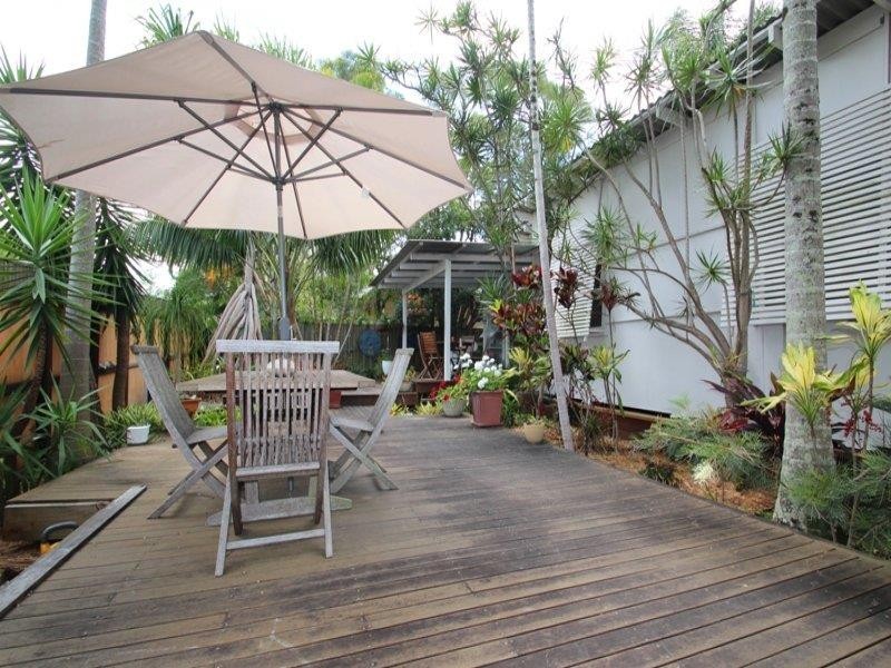 5 Daytona Avenue, Coolum Beach QLD 4573