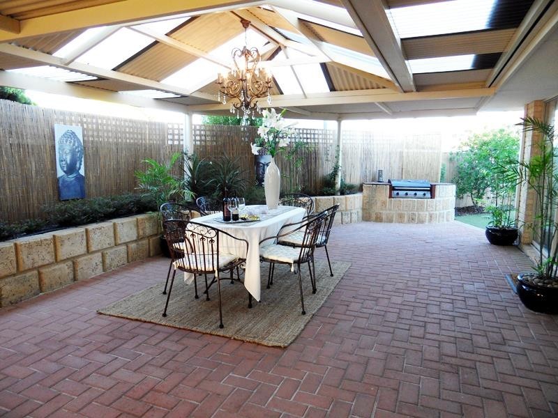 10 Arthurs Vale, Quinns Rocks WA 6030