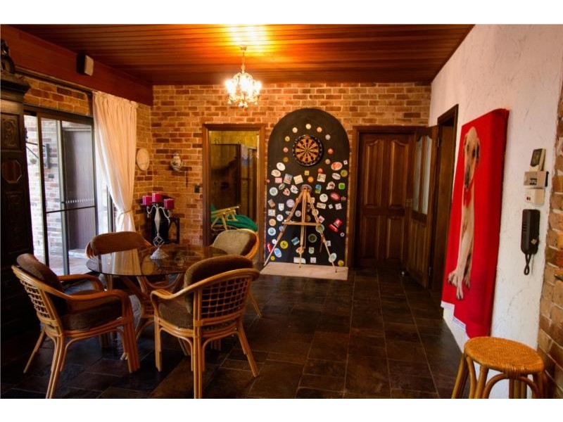 60 Dorset Drive, St Ives NSW 2075