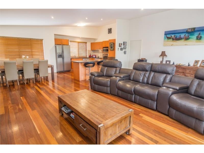 9 Riverwood Drive, Bellmere QLD 4510