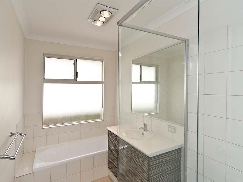 4/76 Harden Park Trail, Carramar WA 6031