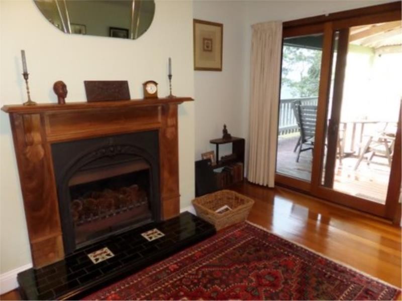 31 Highview Crescent, Modanville NSW 2480