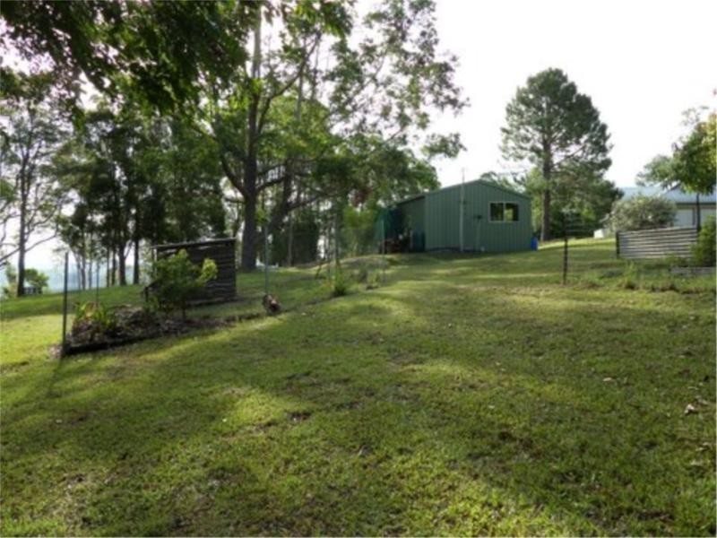 31 Highview Crescent, Modanville NSW 2480