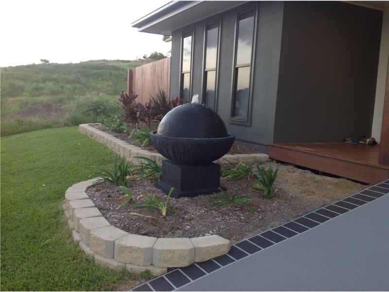 8 Oakview Street, Richmond QLD 4740