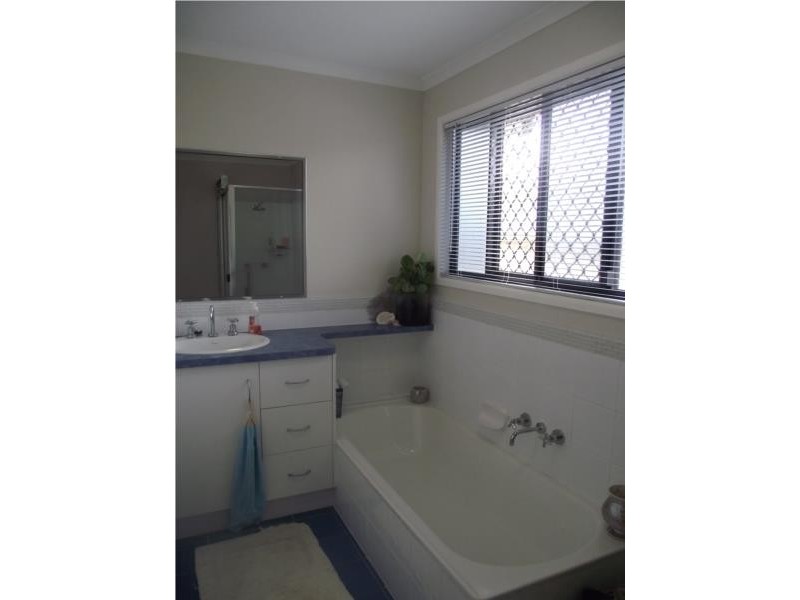 36 Pryde Street, Tannum Sands QLD 4680