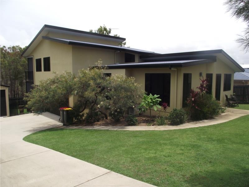 36 Pryde Street, Tannum Sands QLD 4680