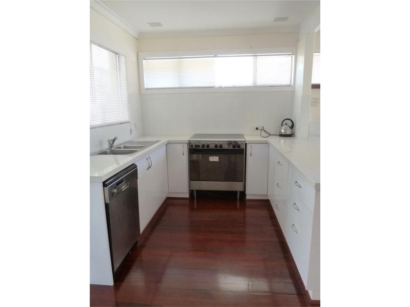 2 Carringal Place, Armadale WA 6112