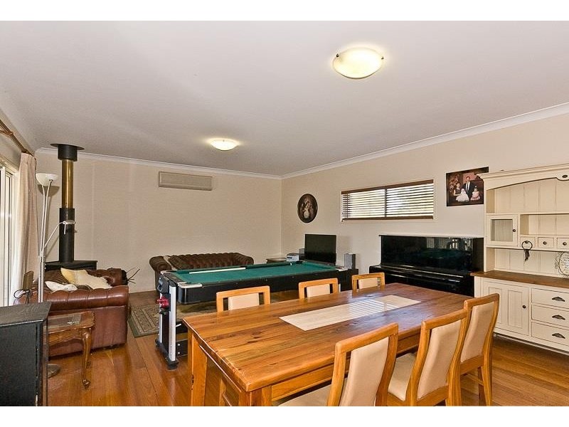 4 Pacific Vista Court, Ocean View QLD 4521