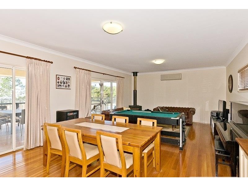 4 Pacific Vista Court, Ocean View QLD 4521