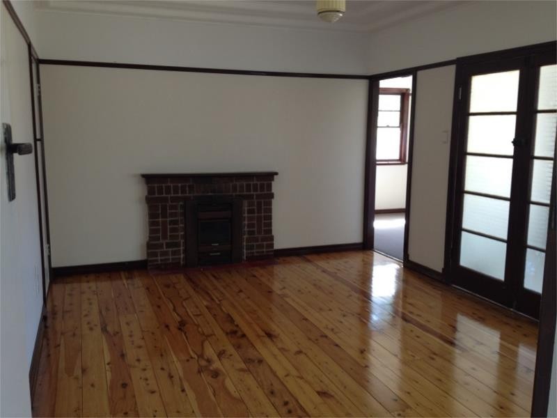 4c Herries Street, East Toowoomba QLD 4350