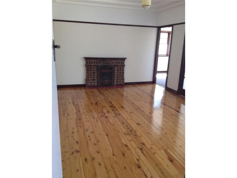 4c Herries Street, East Toowoomba QLD 4350