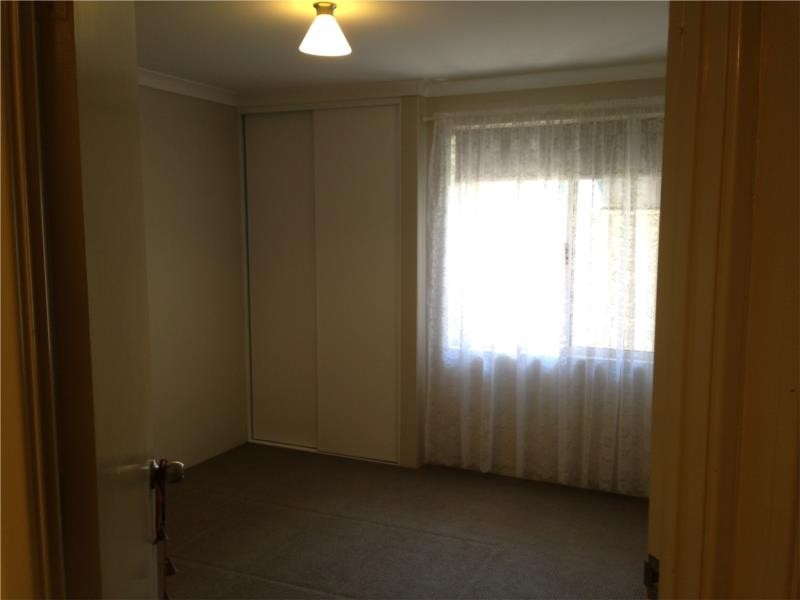 38 Windarra Way, Armadale WA 6112