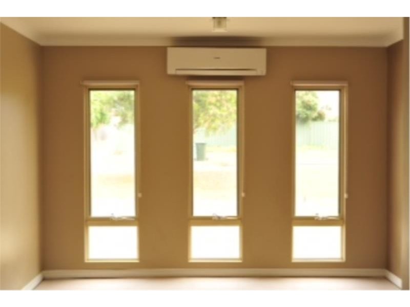 44 Mckail Street, Orana WA 6330