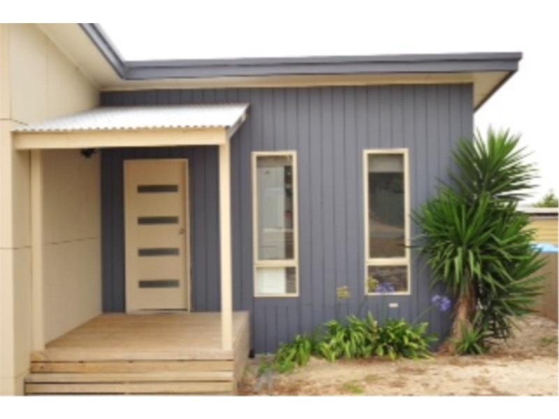 44 Mckail Street, Orana WA 6330