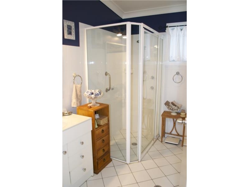 12 Wallace Street, Scotts Head NSW 2447