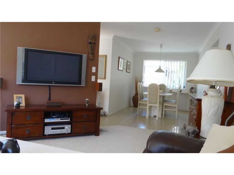 28A AMAROO DRIVE, Banora Point NSW 2486