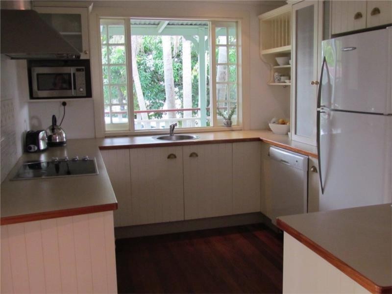 40 Coral Street, Maleny QLD 4552