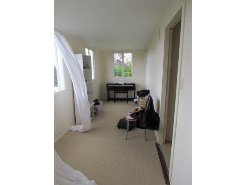 40 Coral Street, Maleny QLD 4552