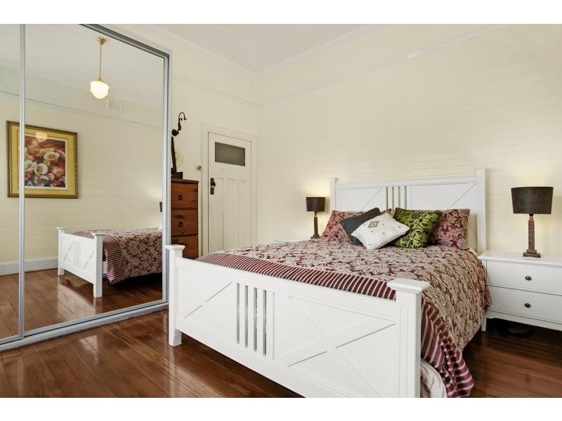 8 Glossop Street, New Lambton NSW 2305